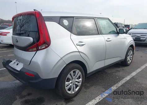 2021 Kia Soul Lx z USA, uszkodzony, nr VIN KNDJ23AUXM7740721